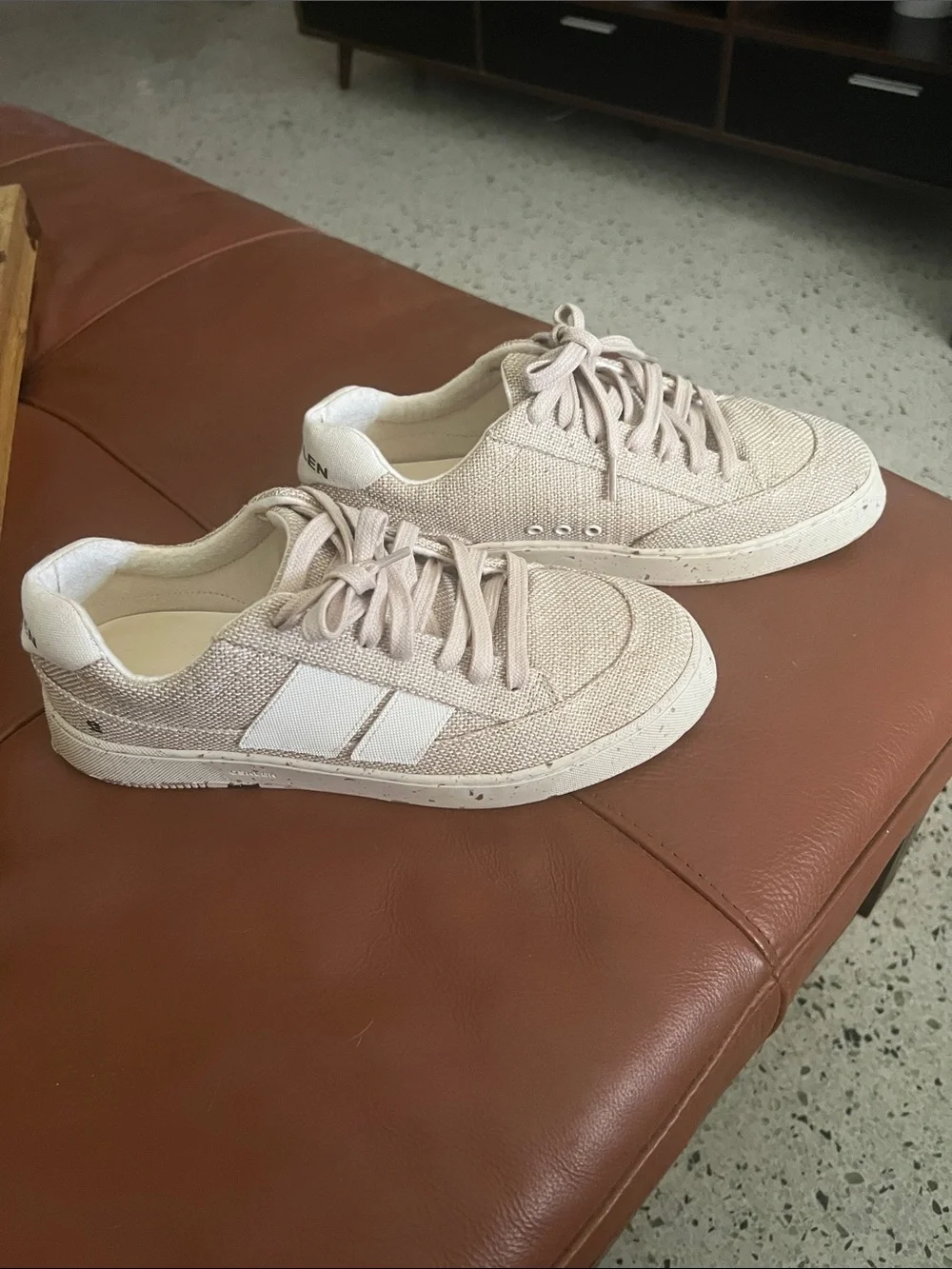 Osklen Casual Low-Top  Sneakers in Light Beige with cream accent